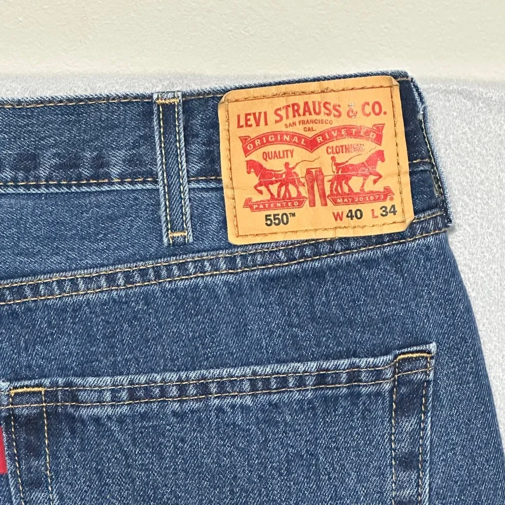 Levis 550‎ Relaxed Fit Jeans Mens 40x34 Blue Denim Tapered Leg 00550-4886